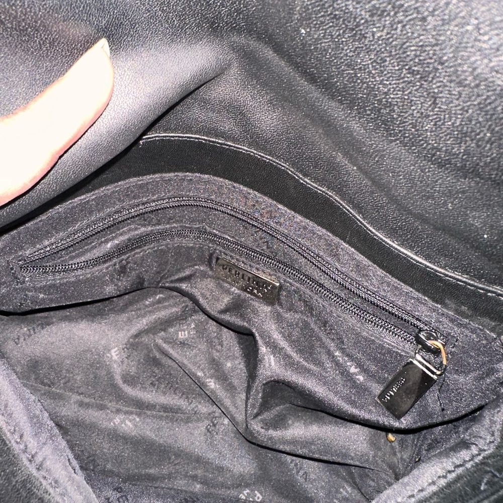 Perlina Black Small Leather Handbag - Picture 7 of 9